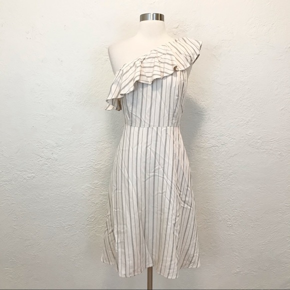 Ann Taylor Factory Dresses & Skirts - Ann Taylor One Shoulder Dress Cream Black Striped 4